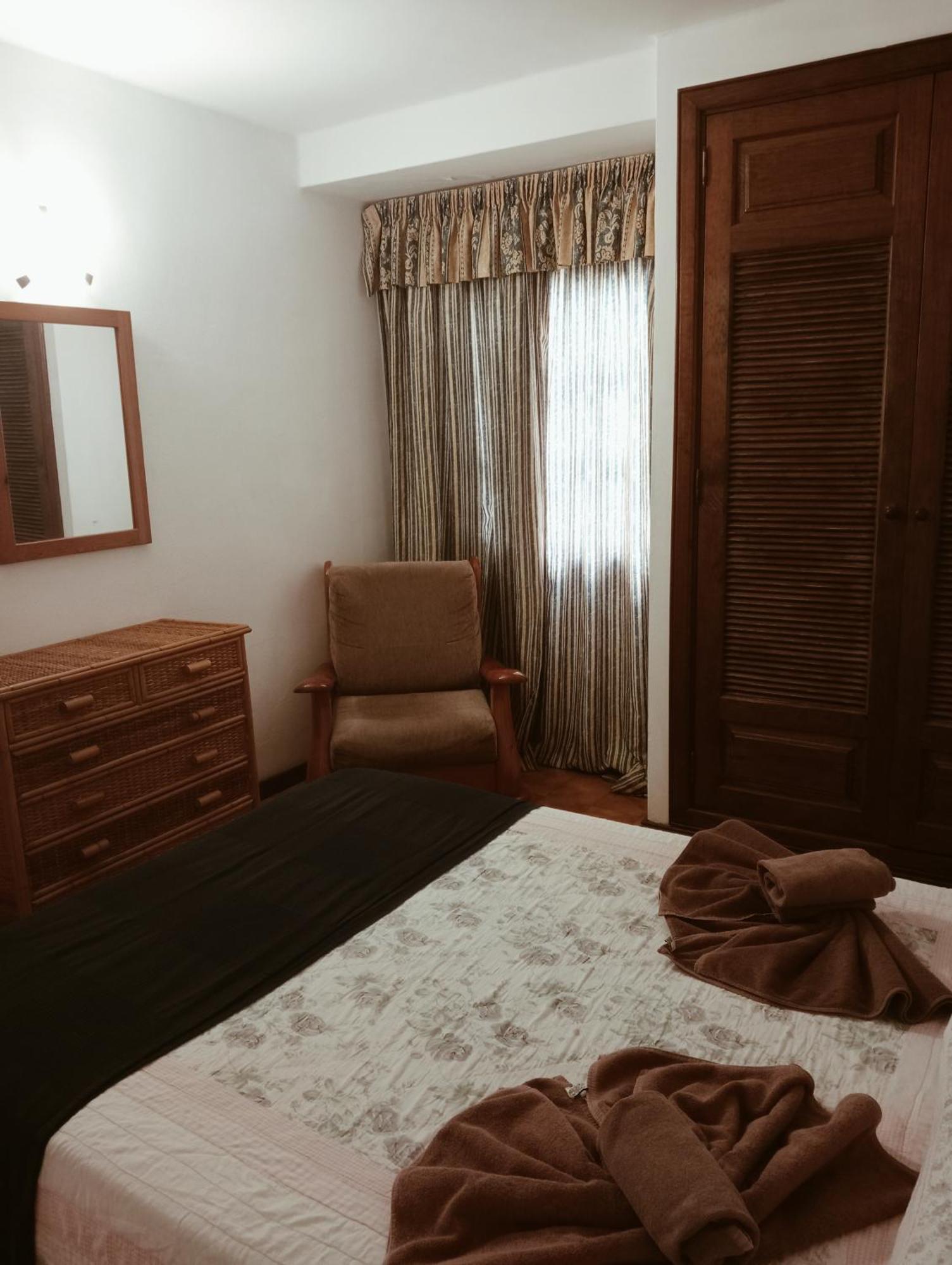 Apartamentos Las Acacias Пуерто-дель-Кармен Екстер'єр фото